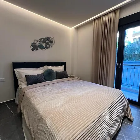 Adas Aura - Boutique In Old Town Appartamento
