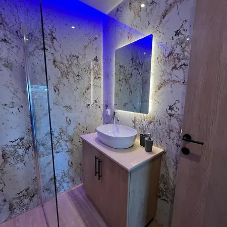 Appartamento Adas Aura - Boutique In Old Town *