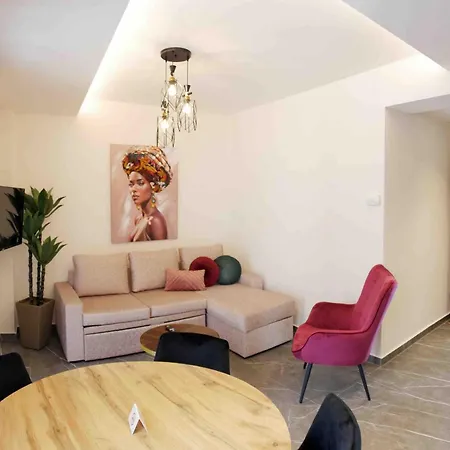 Appartamento Adas Aura - Boutique In Old Town *