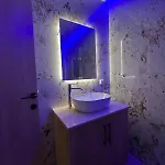 Adas Aura - Boutique In Old Town Apartamento